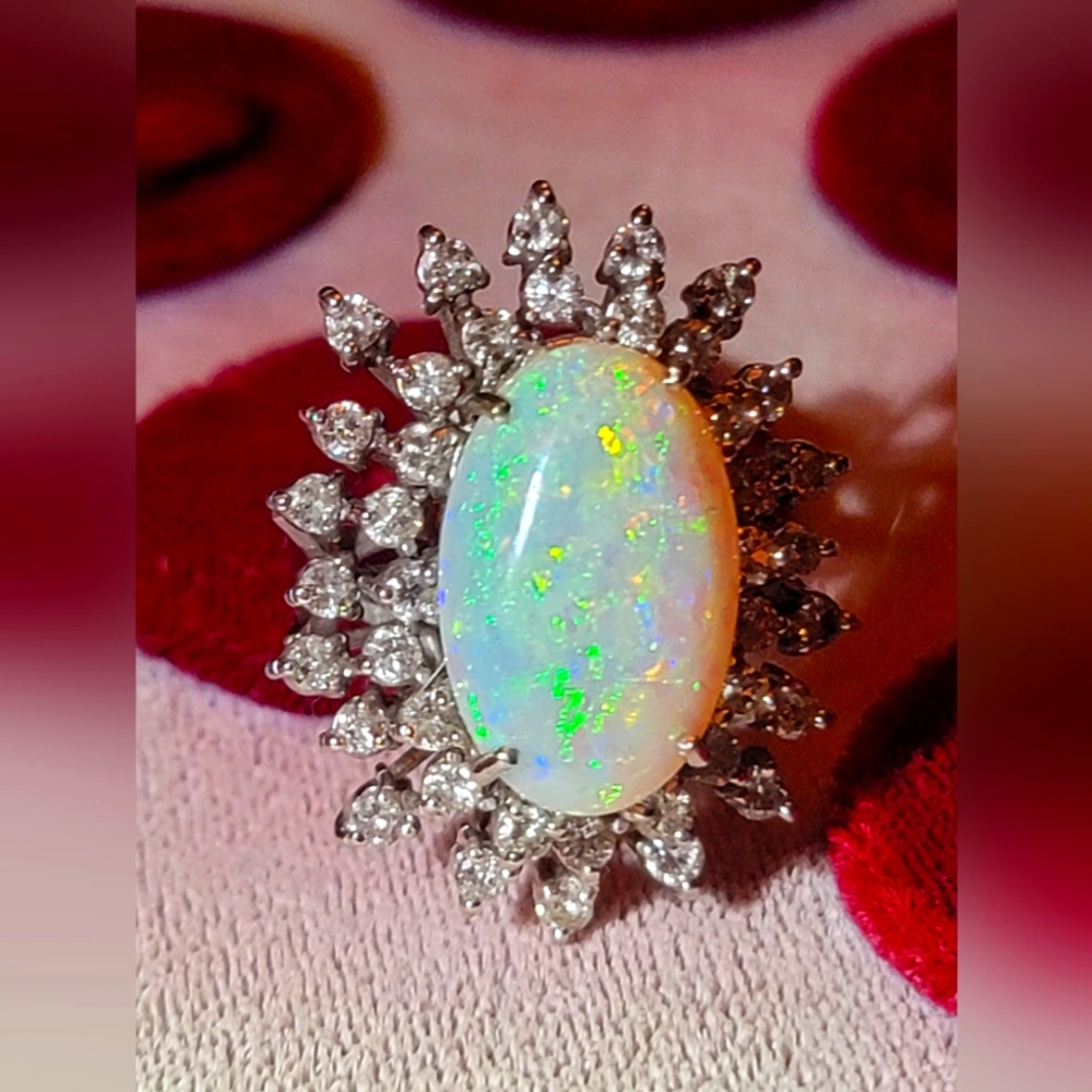 Giant opal diamond ring 14k